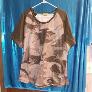 Cabela's Camouflage Short Sleeve Tee - Brown and Green